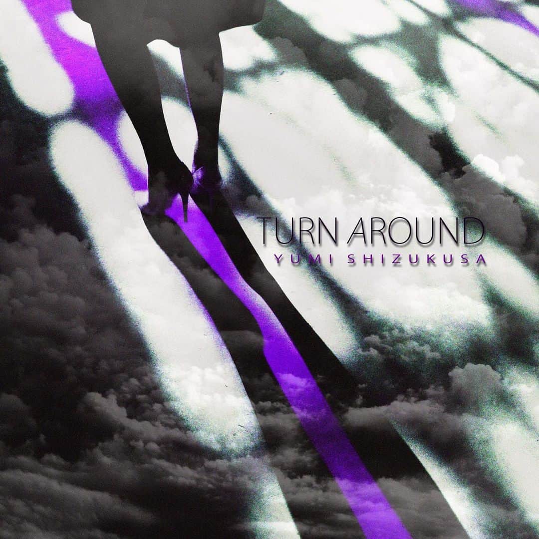 のインスタグラム：「「TURN AROUND」をSoundCloudで公開しました！ 心静かになりたい時、落ち着きたい時に気持ちを無にして聴いてみるのをおすすめします♪ 中域、低音域に鳴るアンビエントな響きが脳内とすべてをとても心地良く包んでくれます。  https://soundcloud.com/yumi_shizukusa/turn-around   #makemusic#音楽を癒しに」