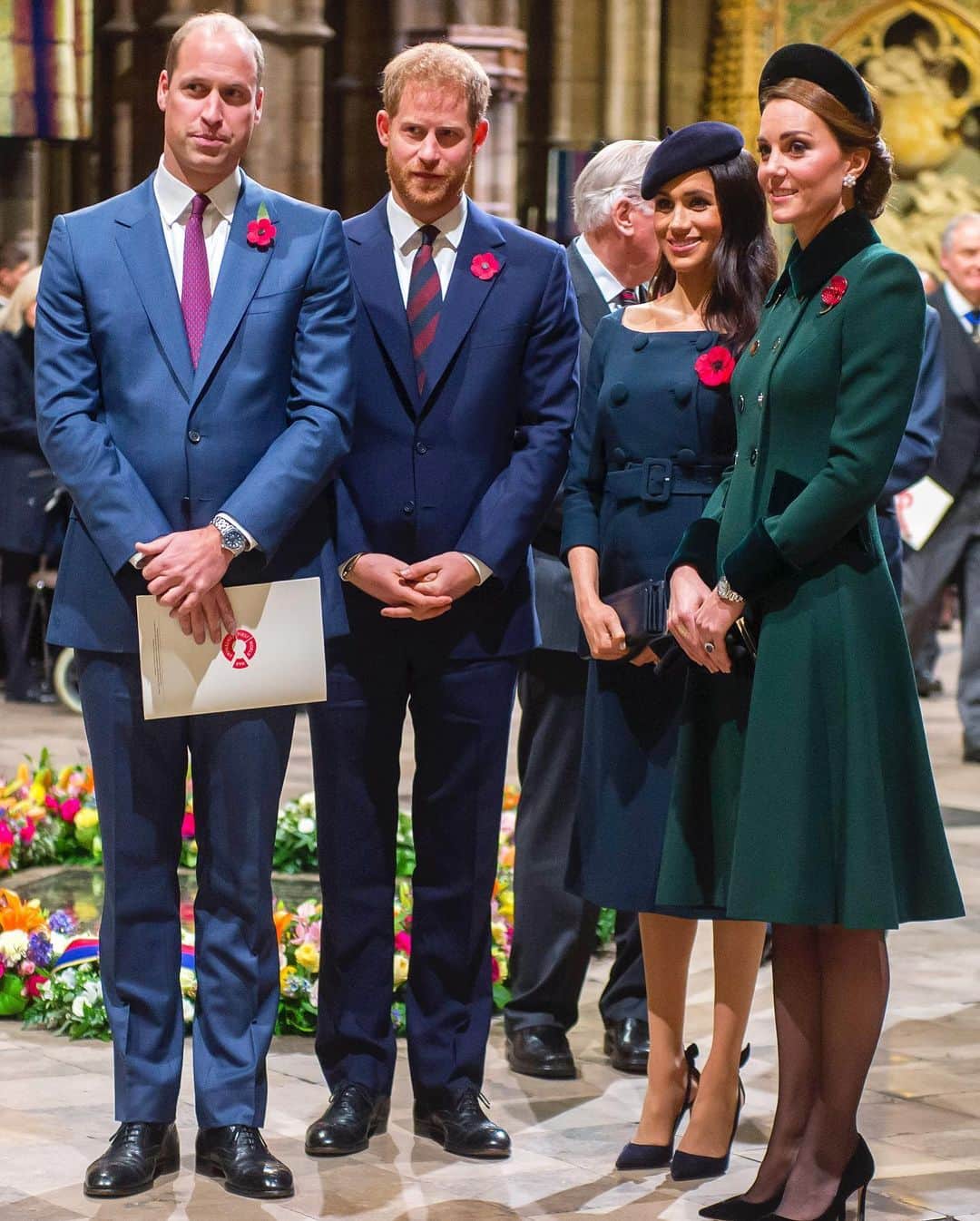 Just Jaredさんのインスタグラム写真 - (Just JaredInstagram)「It’s Meghan Markle’s 39th birthday and she just received birthday messages from Prince William, Kate Middleton, and other members of the royal family. Tap this photo at the LINK IN BIO to read what they had to say! #MeghanMarkle #PrinceWilliam #KateMiddleton #RoyalFamily Photos: Getty」8月4日 17時20分 - justjared