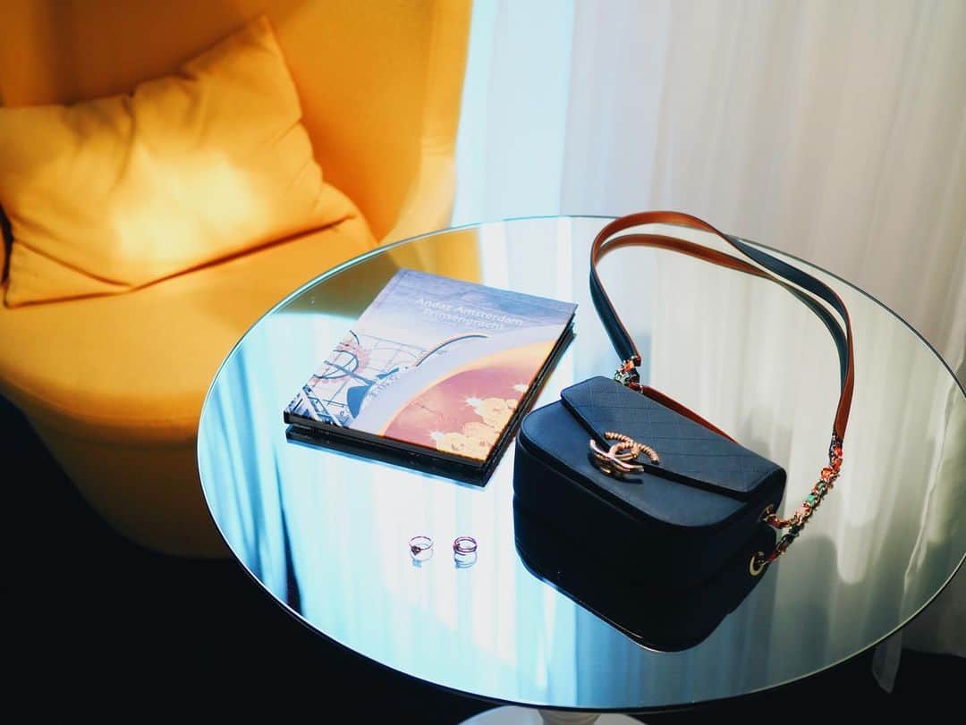 クリスティン・ウェイのインスタグラム：「Tuesday afternoon #tuesday #fashionstyle #afternoontea」