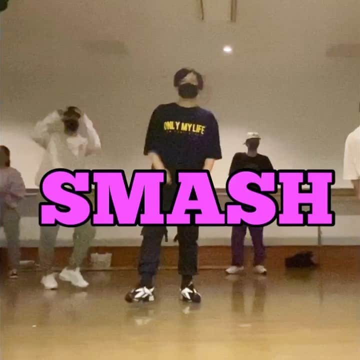 YASTIN のインスタグラム：「久々のレッスンコレオ♪ 全員マスクでSMASH！！ SMASH / ZaeHD & CEO #yastinchoreo  ・ ・ ・ ・ #ダンス動画 #ダンスレッスン #ダンス #ダンサー #ダンス部 #ダンス好き #ヒップホップ #dance #dancer hi #dancelesson #choreography #avexdancemaster」