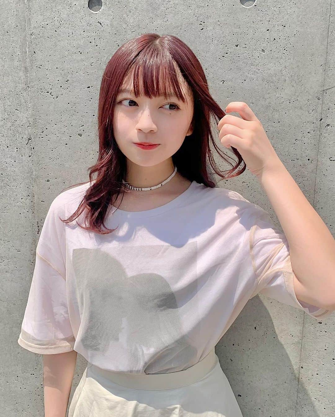 廣川奈々聖さんのインスタグラム写真 - (廣川奈々聖Instagram)「ピンクの髪色良い感じだな〜うれし〜🐇💕﻿ ﻿ 3枚目が実際の見たときの色にいちばん近いかも！﻿ ﻿ ﻿ ﻿ ﻿ #ヘアカラー#ピンクブラウン#zara#夏コーデ#ホワイトコーデ#ootd」8月4日 18時00分 - nanaseven7_u_u