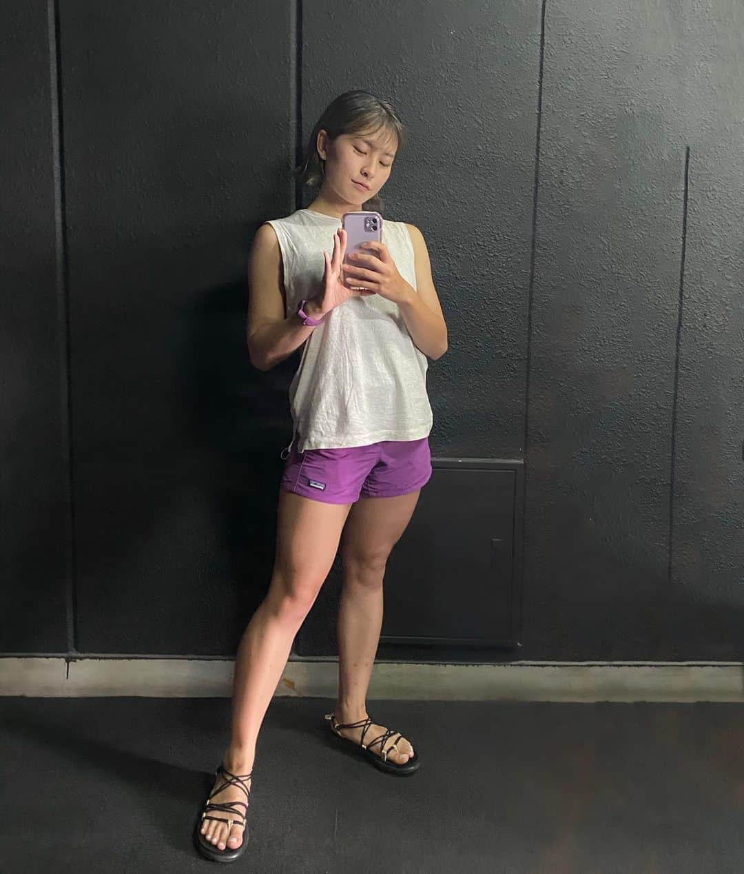 のインスタグラム：「💜😈🦄🔮」