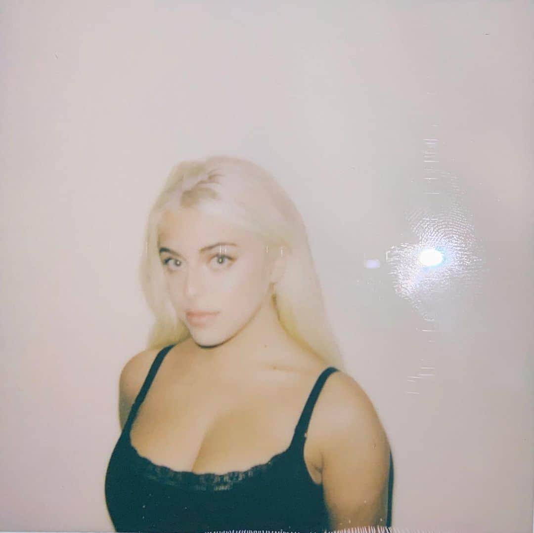 ベイビー・アリエルさんのインスタグラム写真 - (ベイビー・アリエルInstagram)「polaroids in florida」8月5日 6時05分 - babyariel