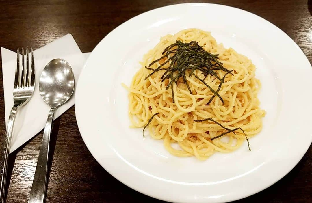 町田星児さんのインスタグラム写真 - (町田星児Instagram)「正解は、この前喫茶店で食べた明太子スパゲティでした。正解者は1人でした！ #アップクイズの正解 #アップクイズ」8月5日 6時52分 - machidaseiji