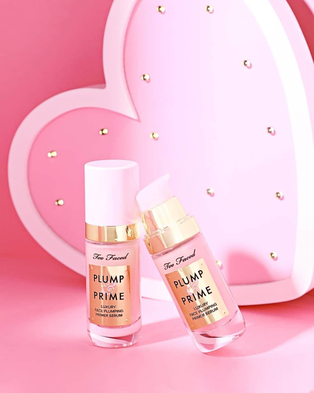 Too Facedさんのインスタグラム写真 - (Too FacedInstagram)「The one-stop miracle worker for your face. 💖 Get plumper, bouncier cheeks over time with our NEW Plump & Prime Face Plumper! Available @UltaBeauty. #toofaced」8月5日 7時01分 - toofaced