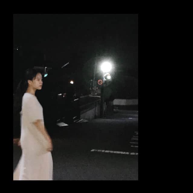白上心望さんのインスタグラム写真 - (白上心望Instagram)「月と見せかけての、街灯」8月4日 22時18分 - kokomo_shirakami_official