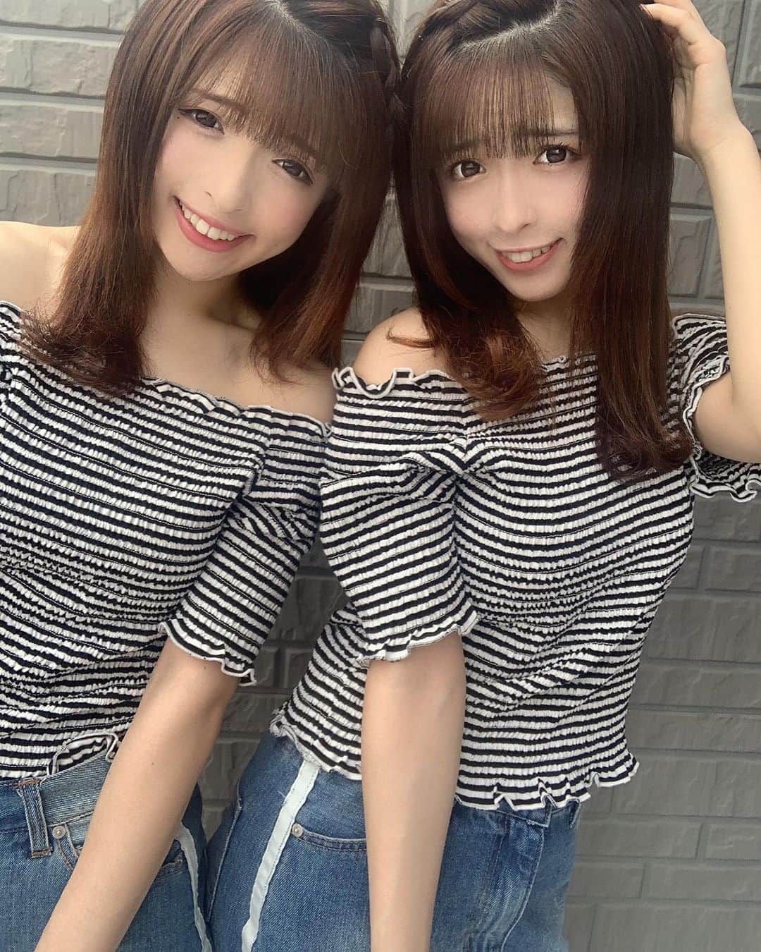 くにくにさんのインスタグラム写真 - (くにくにInstagram)「. . ﾟ♪ﾟ.★.｡O｡ﾟ♪ﾟ.★.｡O｡ﾟ♪ﾟ.★.｡O｡ﾟ♪ﾟ . . ❤︎なちゅ ❤︎ . .  #くにくに #双子 #ツインズ #茶髪#アイドル  #IDOL #JAPAN #福井 #ファッション#twins #KUNIKUNI #ootd #twinsfashion #코디 #패션 #cute #夏 . . ﾟ♪ﾟ.★.｡O｡ﾟ♪ﾟ.★.｡O｡ﾟ♪ﾟ.★.｡O｡ﾟ♪ﾟ . .」8月4日 22時48分 - kunikakuniho