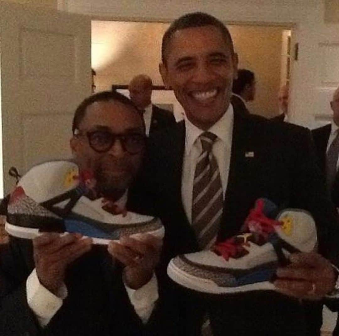 Nice Kicksさんのインスタグラム写真 - (Nice KicksInstagram)「Happy Birthday to the President with the best sneaker game, @barackobama! 🥳」8月4日 23時38分 - nicekicks