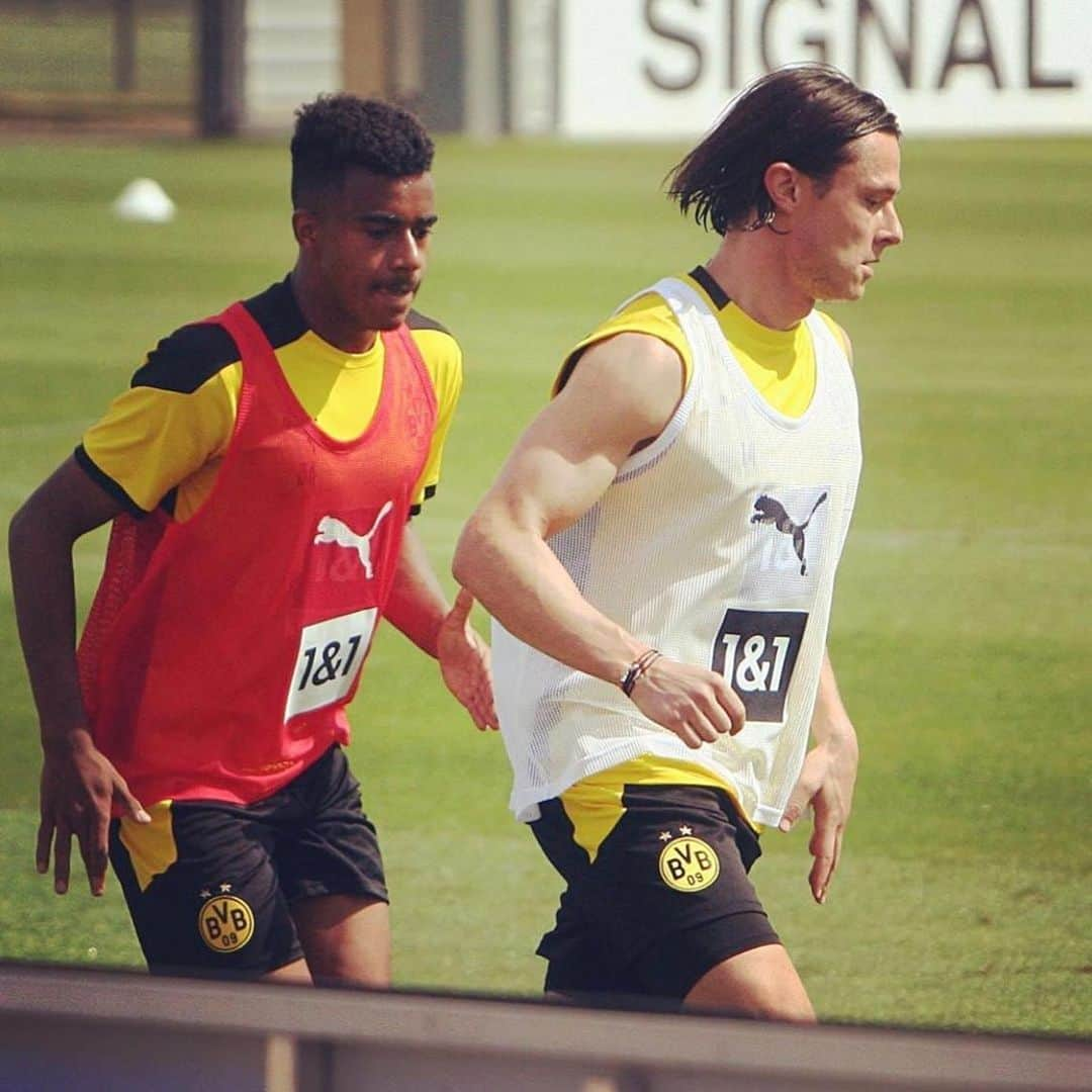 ニコ・シュルツさんのインスタグラム写真 - (ニコ・シュルツInstagram)「Back to work! 🏃🏻‍♂️#BVB」8月5日 0時27分 - nico_schulz