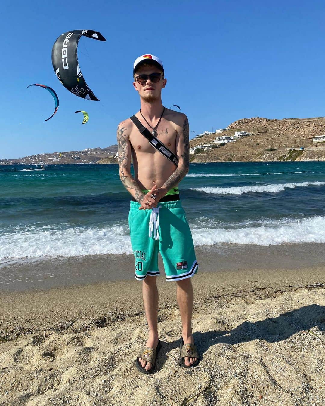 Bars and Melodyさんのインスタグラム写真 - (Bars and MelodyInstagram)「Hello Mykonos 🇬🇷」8月5日 0時21分 - barsandmelody