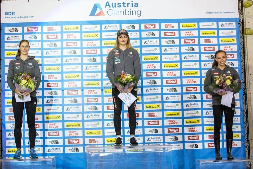 ユリア・フィシェルさんのインスタグラム写真 - (ユリア・フィシェルInstagram)「Lots of smiles despite the heavy rain at the first Lead event of the @austriaclimbing summer series yesterday 😁 I managed to climb quite well in both qualifiers and in finals and got rewarded with the 3rd place after @jessy_pilz 🥇and @schranz_christine 🥈 Looking forward to part 2 on Thursday and then Briançon soon! ☺️ 📸: @wilhelmheiko」8月5日 0時39分 - julia_fiser