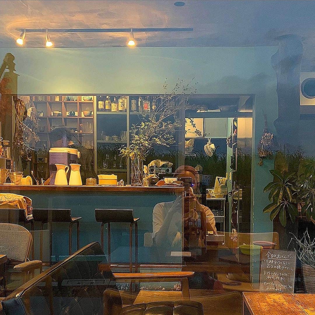 前山奈津巴のグルメインスタ