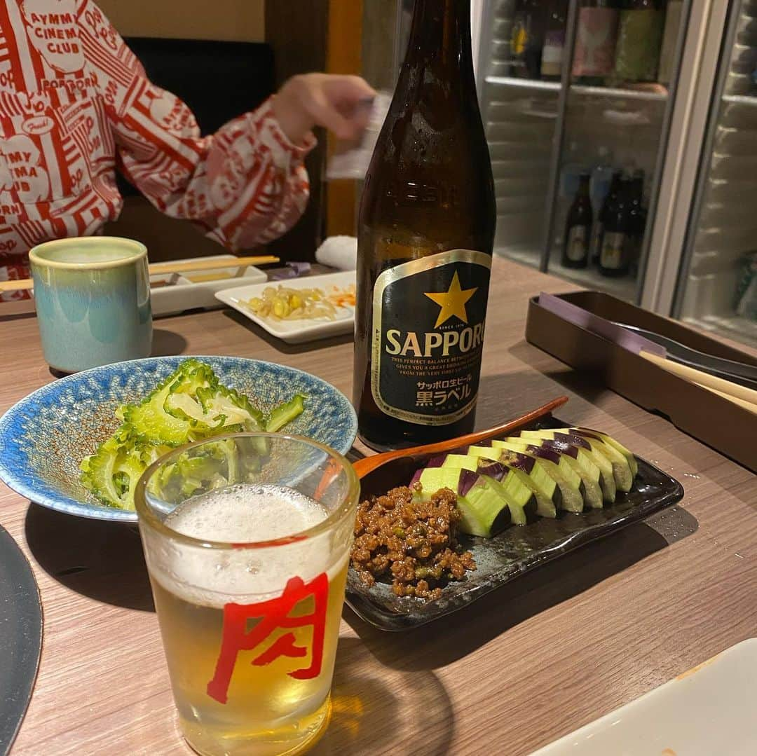 金巻ともこさんのインスタグラム写真 - (金巻ともこInstagram)「#肉と日本酒 #おそとごはん金巻」8月5日 1時16分 - tomotomoco