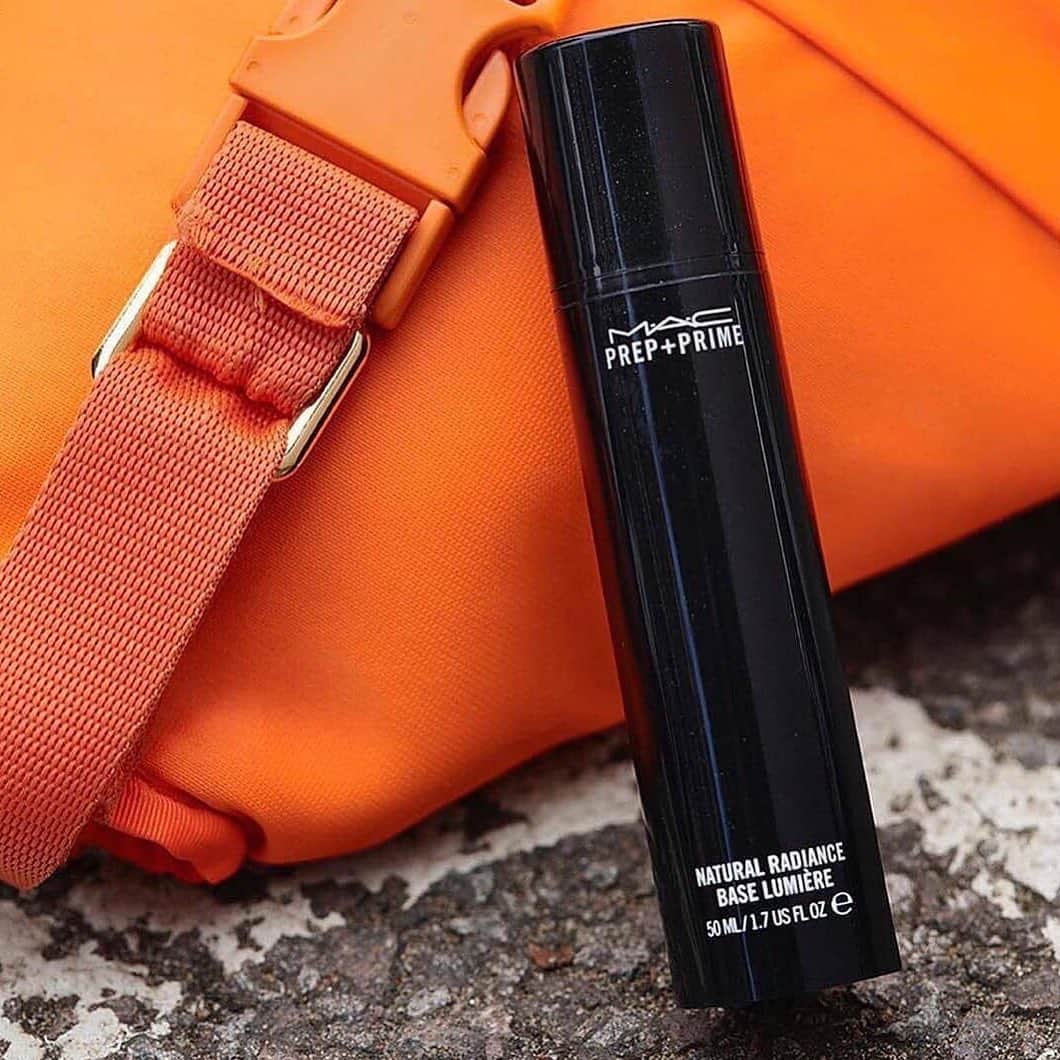 M·A·C Cosmetics UK & Irelandさんのインスタグラム写真 - (M·A·C Cosmetics UK & IrelandInstagram)「On the move?⏱Perfectly polished skin pending with Prep + Prime Natural Radiance. Hydrates, boosts glow & refines skin 🧖🏼‍♀️It’s a yes from us!⁠⠀ ⁠⠀ #MACCosmeticsUK #MACCosmetics #Makeup #Beauty #Skincare⁠」8月5日 1時26分 - maccosmeticsuk