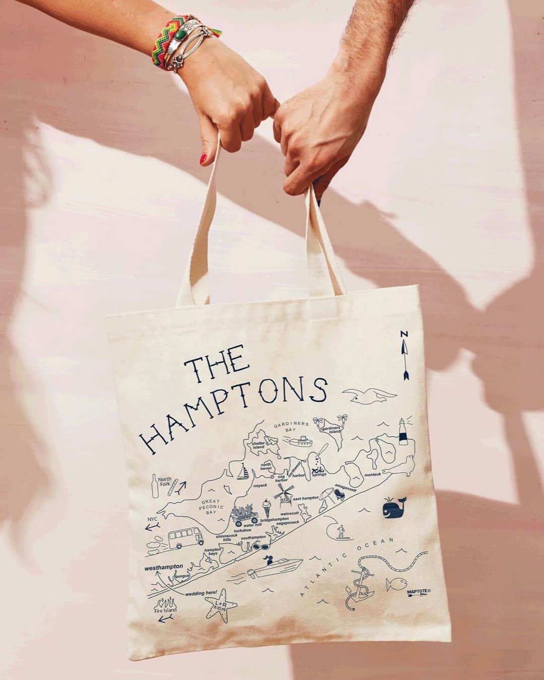 のインスタグラム：「Let's celebrate the future and your love with a custom tote bag! Although the wedding industry is turned upside down right now we are looking towards a future of celebrations. Once the big day arrives, you will want a unique welcome for your guests to show them just how much you appreciate their presence. . . #weddingwelcome #weddingtotes #weddingfavors #weddingwelcomegifts #weddingwelcomebags」