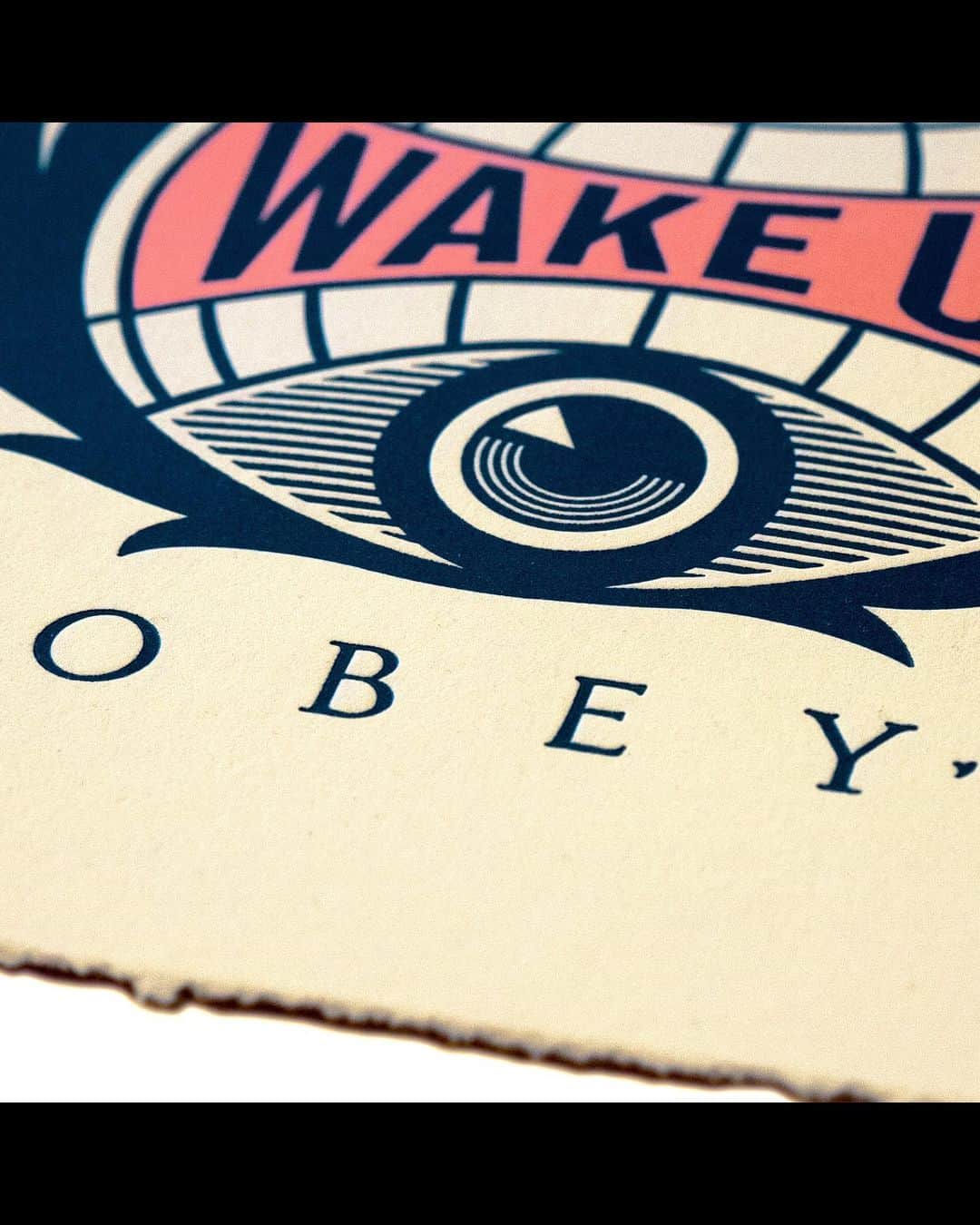 Shepard Faireyさんのインスタグラム写真 - (Shepard FaireyInstagram)「WAKE UP EARTH LETTERPRESS AVAILABLE THURSDAY, AUGUST 6TH!⁠⠀ ⠀⠀⠀⠀⠀⠀⠀⠀⠀⁣⁠⠀ This Wake Up Earth letterpress is an urge for us all to be alert, conscious, and analytical. Disinformation, division, and apathy have led to the weakening of pillars of our democracy, an ineffective response to Covid-19, and a lack of meaningful action on environmental destruction and climate change. We accomplish amazing things when we unite and focus on constructive goals, planting seeds, and nurturing them together until they bloom. There are many crucial things going on that demand us to wake up, mobilize, and live with our eyes and minds open! This print applies to many things, but I’ve chosen to donate proceeds to @NRDC_org (Natural Resources Defense Council) to support their work toward legislation that protects the environment for all of our futures. Thanks for caring!⁠⠀ By the way, this letterpress was printed by Aardvark Letterpress (@aardvarkletterpress) with whom I just completed a special letterpress print to commemorate their 50th anniversary as a family-owned LA business… more info about that coming soon!⁠⠀ -Shepard⁠⠀ ⠀⠀⠀⠀⠀⠀⠀⠀⠀⁣⁠⠀ Wake Up Earth. 10 x 13 inches. Letterpress on cream cotton paper with hand-deckled edges. Signed by Shepard Fairey. Numbered edition of 500. $65. Proceeds go to @nrdc_org. Obey publishing chop in lower left corner. Available on Thursday, August 6th @ 10 AM PDT at https://store.obeygiant.com/collections/prints. Max order: 1 per customer/household. International customers are responsible for import fees due upon delivery.⁣ Orders may be delayed due to COVID19. ALL SALES FINAL.」8月5日 2時11分 - obeygiant