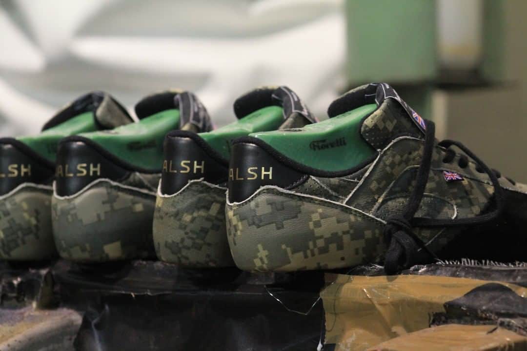 ウォルシュのインスタグラム：「Walsh Lotus Woodland - who has a pair?! #normanwalsh」