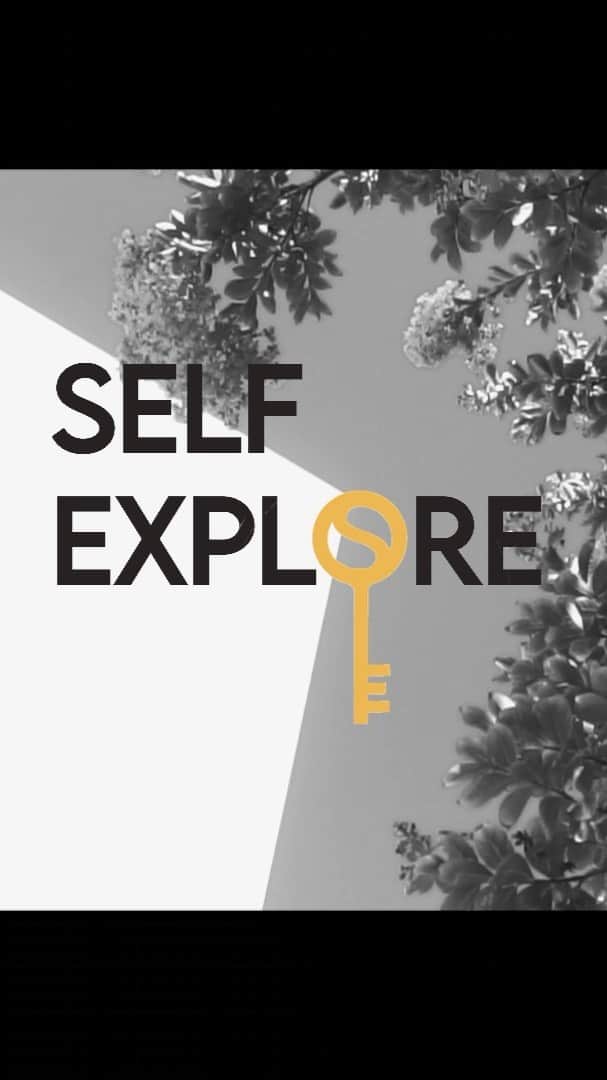 ショーン・エバリストのインスタグラム：「I am excited for what this dance program has to offer and the ways it can help others to find keys that unlock doors. The goal is to journey within and allow ourselves the space and time to do so. This will be a four week program with over 20+ hours of in-class labs, lectures and assignments, 1 on 1 personal meetings, along with a comprehensive program syllabus focused around movement and life. I chose a more limited class setting for this program with the ability to give each individual dedicated time and space for deeper conversation and connection. If this speaks to you, come journey with me and apply. Linktree is in my bio, I look forward to exploring together. #selfexplorejourneywithin   Appreciate your support, please share it with those you feel might benefit🙇🏻‍♂️  Self Explore created by yours truly🙏🏽 In conjunction with the lovely people of @legacyentgroup ( @cheymami @katheahn @_mursh @k8sung @robin_ching )  Supported by my @movement.lifestyle fam. ✨💚 Branding and Design by @katheahn 🔥 Filmed and edited by @fdmedia_ 💥 Thank you to @tu_devera @elementsdancespace 🙇🏻‍♂️✨ Also big thank you to @amyjowilliamson for your wonderful 🧠&💛 I appreciate you so much🙇🏻‍♂️  Video ft Self Explore session 1 seekers:🔎🔑🗝🚪 @juboynealega  @dennisstvgg  @dr.miguelalmario  @elijahcs_  @naashwaters  @beanfdc  @pujypanda  @silapoecharukesnant」