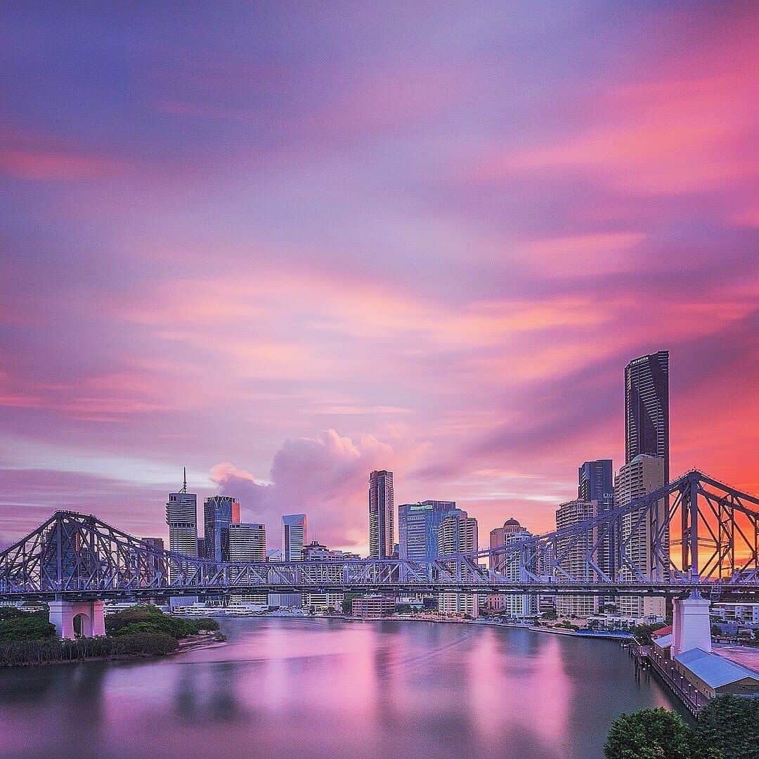 Australiaさんのインスタグラム写真 - (AustraliaInstagram)「Looking good, @visitbrisbane! 💕 @andrewmatthoward captured the glimmering skyline of @queensland’s capital city with the iconic #StoryBridge taking centre stage at #sunset. Take in this breathtaking scene of the #BrisbaneRiver from a different perspective during a @storybridgeadventureclimb, one of only three bridge climbs in the world. After all that climbing you’ll have worked up an appetite so head to @howardsmithwharves where you’ll find plenty of trendy eateries and bars to enjoy a meal at, like @mrpercivals, @yokodining and @stanley_restaurant. #seeaustralia #thisisqueensland #thisisbrisbane」8月5日 5時00分 - australia