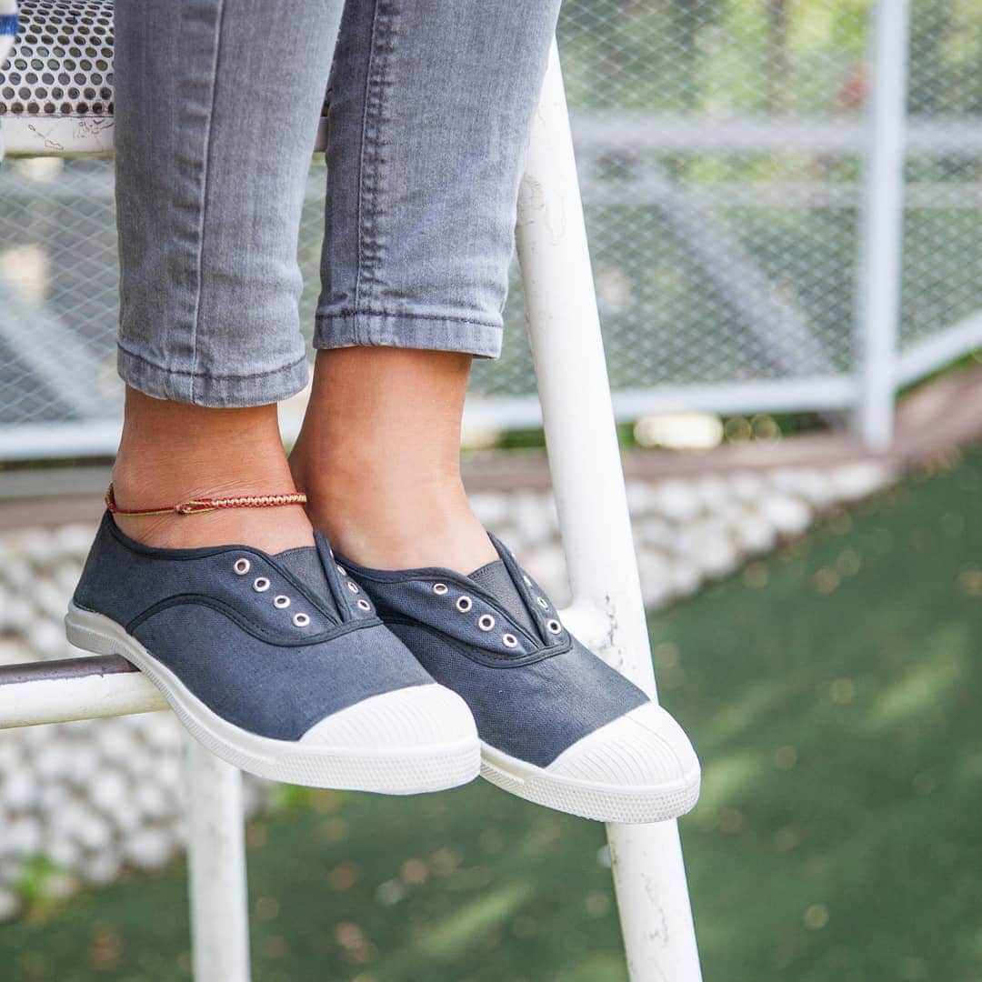 ベンシモンのインスタグラム：「La petite tennis indispensable de l'été ❤️ ​🇬🇧 Summer's essential little tennis shoe ❤️ ​#bensimon #bensimoncollection #tennis #tennisbensimon」