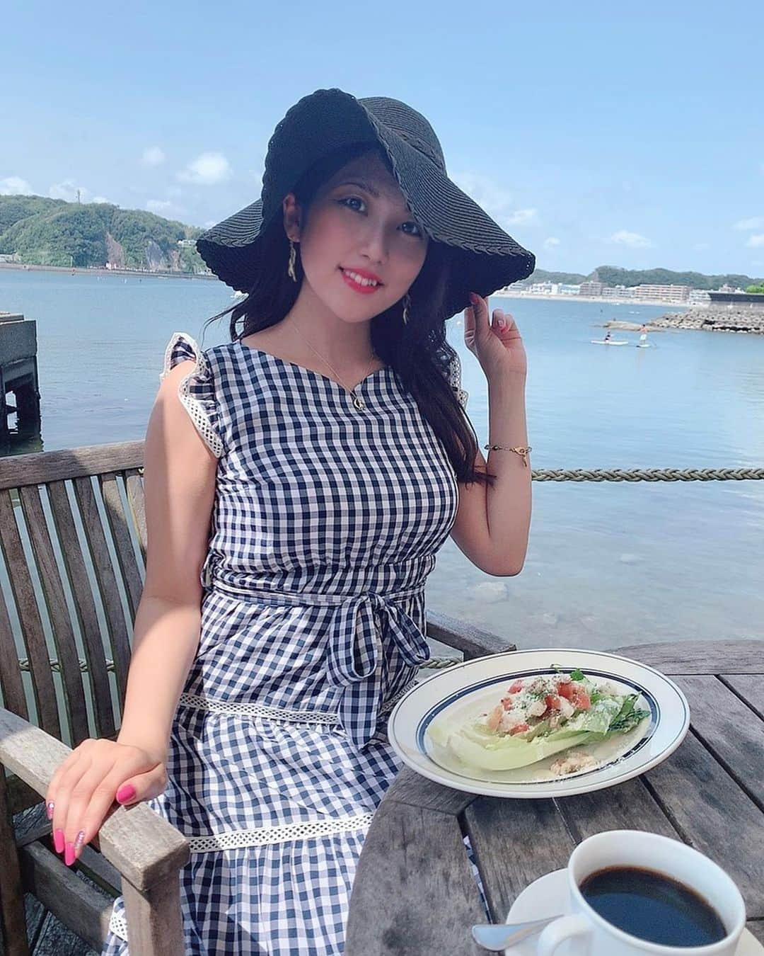 神谷麻美さんのインスタグラム写真 - (神谷麻美Instagram)「#海 ～🏖⛵️💖🌴🍹💕✨  #ランチ ～💖😋🍴💕✨」8月5日 15時57分 - asamice428