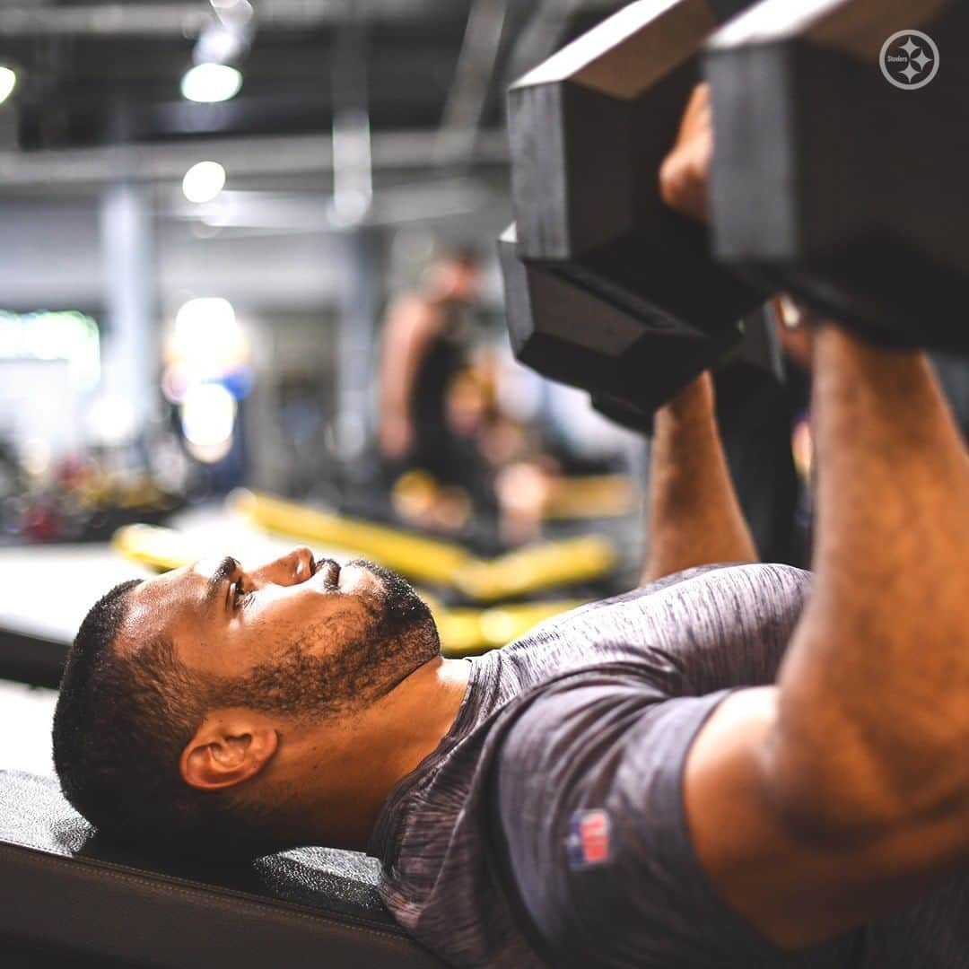 ピッツバーグ・スティーラーズさんのインスタグラム写真 - (ピッツバーグ・スティーラーズInstagram)「#SteelersCamp is in session 😤」8月5日 8時11分 - steelers