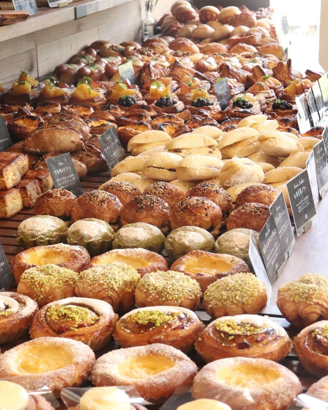 丘の上のパン屋 のグルメインスタ