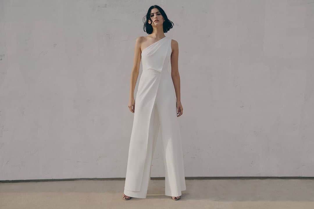 ホルストンのインスタグラム：「Tag 3 friends you know would look awesome in this outfit for a 10% discount off your next order⁠✨ ⁠⠀ ⁠⠀ #halston #halstonstyle #halstonettes #halstondress #halstonfashion」