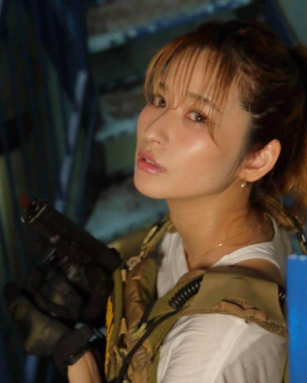 有馬綾香のインスタグラム：「最近夏が本気出してきたので 今日は大人しく自宅警備の日にします👮‍♂️」