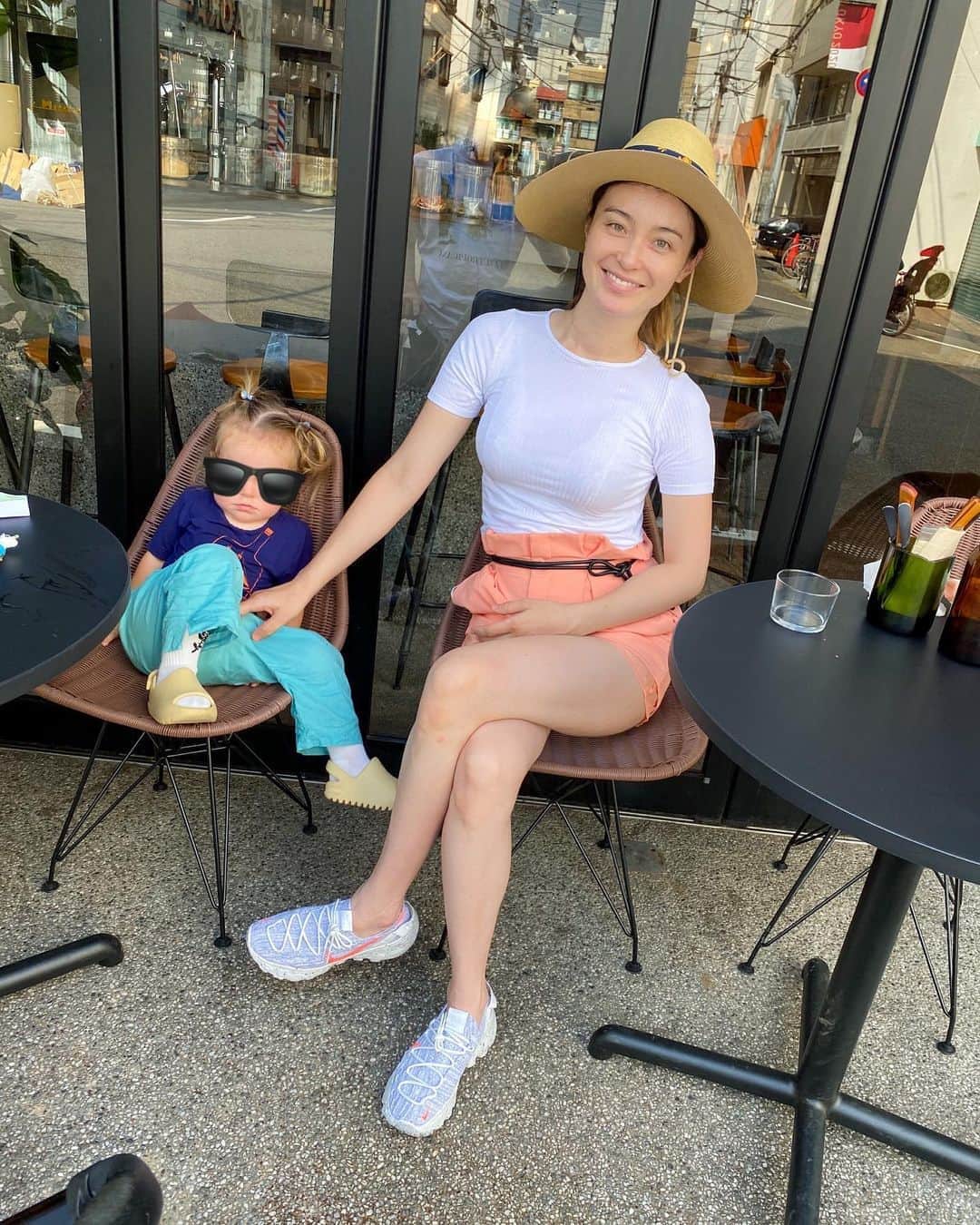 エミ・マイヤーのグルメインスタ