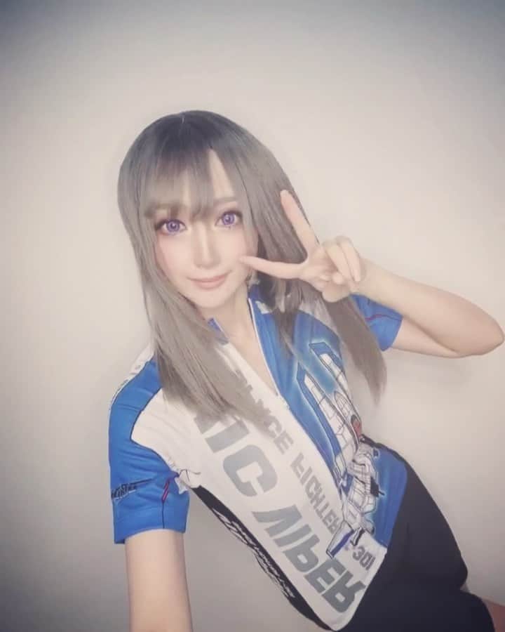 のインスタグラム：「おはようございます ☀️ すいすいすいようび 🐟  毎日30度超えの日が続くそうです 熱中症に気をつけて過ごしましょ🍉  暑いのに起きてえらい💮 お仕事行ってえらい💮 無理せずに行きましょう✊ #ohayomorning #タクシーの日  https://twitter.com/chamomi017/status/1290780172321304577?s=21  インスタグラムのフィルター使ってみた」