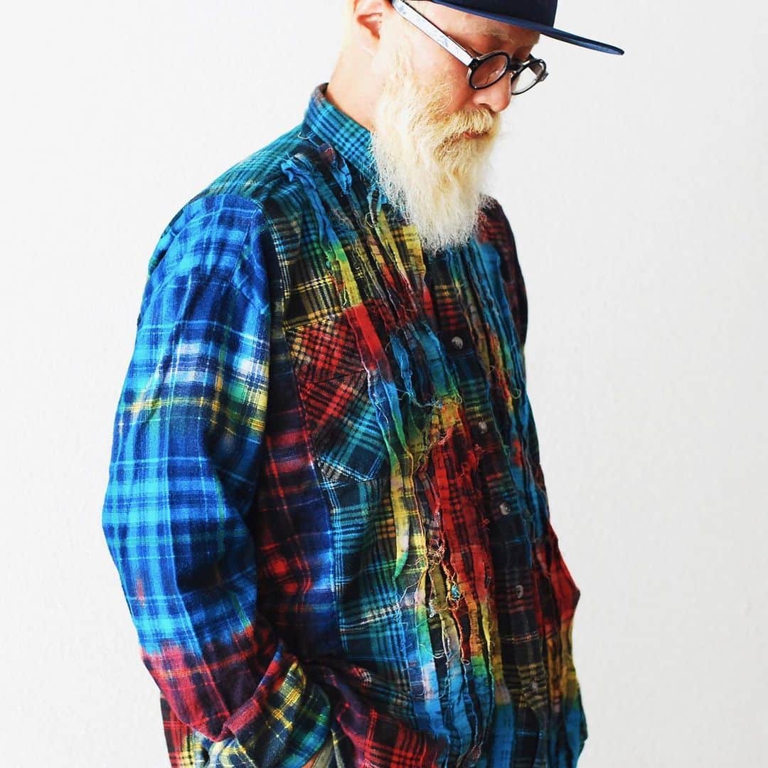 wonder_mountain_irieさんのインスタグラム写真 - (wonder_mountain_irieInstagram)「［#2020AW］ Rebuild by Needles / リビルドバイニードルズ "Flannel Shirt - Ribbon Wide Shirt / Tie Dye" ￥25,300- _ 〈online store / @digital_mountain〉 https://www.digital-mountain.net/shopbrand/2020aw/ _ 【オンラインストア#DigitalMountain へのご注文】 *24時間受付 *15時までご注文で即日発送 *1万円以上ご購入で送料無料 tel：084-973-8204 _ We can send your order overseas. Accepted payment method is by PayPal or credit card only. (AMEX is not accepted)  Ordering procedure details can be found here. >>http://www.digital-mountain.net/html/page56.html  _ #NEPENTHES #needles #sasqwachfabrix. #WELLDER #snowpeakapparel #MOUNTAINRESEARCH #THENORTHFACEPURPLELABEL #sevenbyseven #TEATORA #S2W8 #henderscheme _ ［実店舗］ 本店: Wonder Mountain （@wonder_mountain_irie） 〒720-0044 広島県福山市笠岡町4-18 JR 「#福山駅」より徒歩10分 blog→ http://wm.digital-mountain.info _ 系列店: HAC by WONDER MOUNTAIN （@hacbywondermountain） 〒720-0807 広島県福山市明治町2-5 2F JR 「福山駅」より徒歩15分 _ #WonderMountain #ワンダーマウンテン #HACbyWONDERMOUNTAIN #ハックバイワンダーマウンテン #japan #hiroshima #福山 #福山市 #尾道 #倉敷 #鞆の浦 近く _」8月5日 11時11分 - wonder_mountain_
