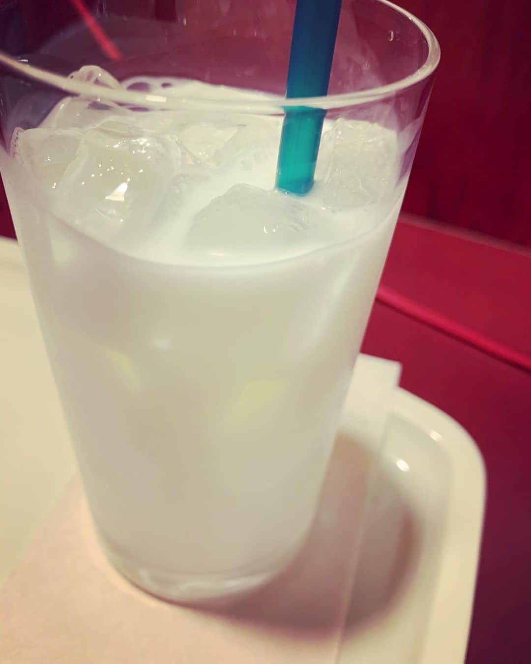 江口拓也さんのインスタグラム写真 - (江口拓也Instagram)「アイスミルクって響きが、そもそも良い」8月5日 16時49分 - takuyaeguchi81
