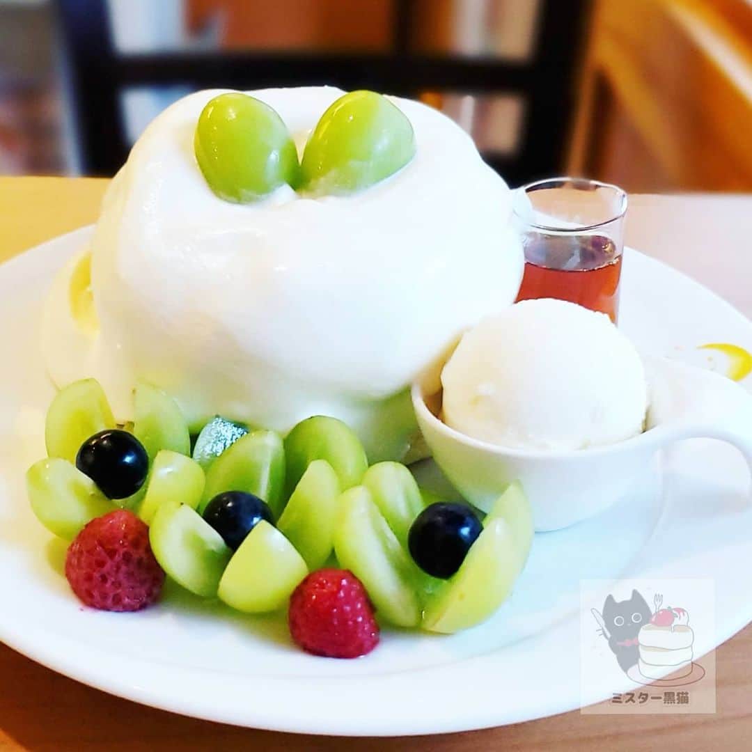 ミスター黒猫（黒猫仙人）のグルメインスタ