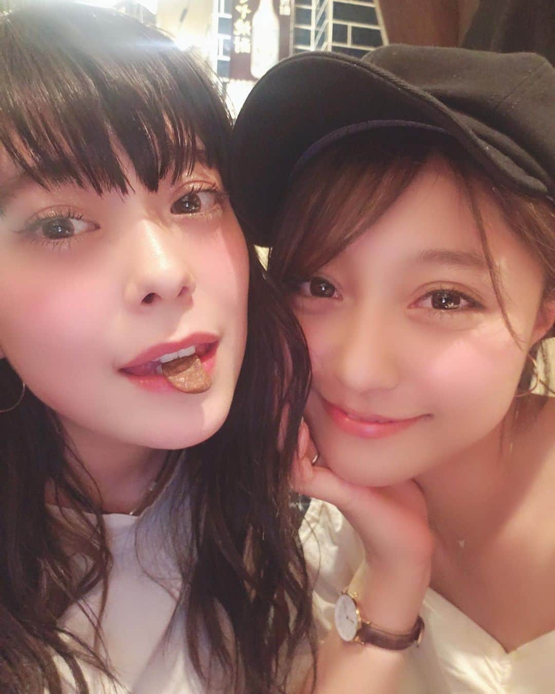 堤ゆきみのインスタグラム：「昨日作業してたら杏奈がたまたま通りかかったぞ〜かわいすぎ〜写真は昔の🥺」