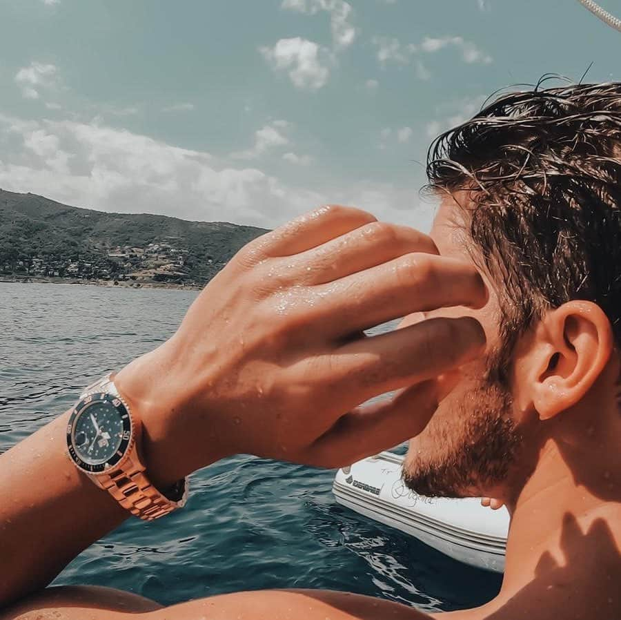 アイスウォッチさんのインスタグラム写真 - (アイスウォッチInstagram)「Sun shining on my back, never gonna look back ✔️ (📸 @paolocrivellin) #icewatch #changeyoucan #icesteel #steel #men #sun #holiday #summer #chill #boat #sea」8月5日 14時31分 - icewatch