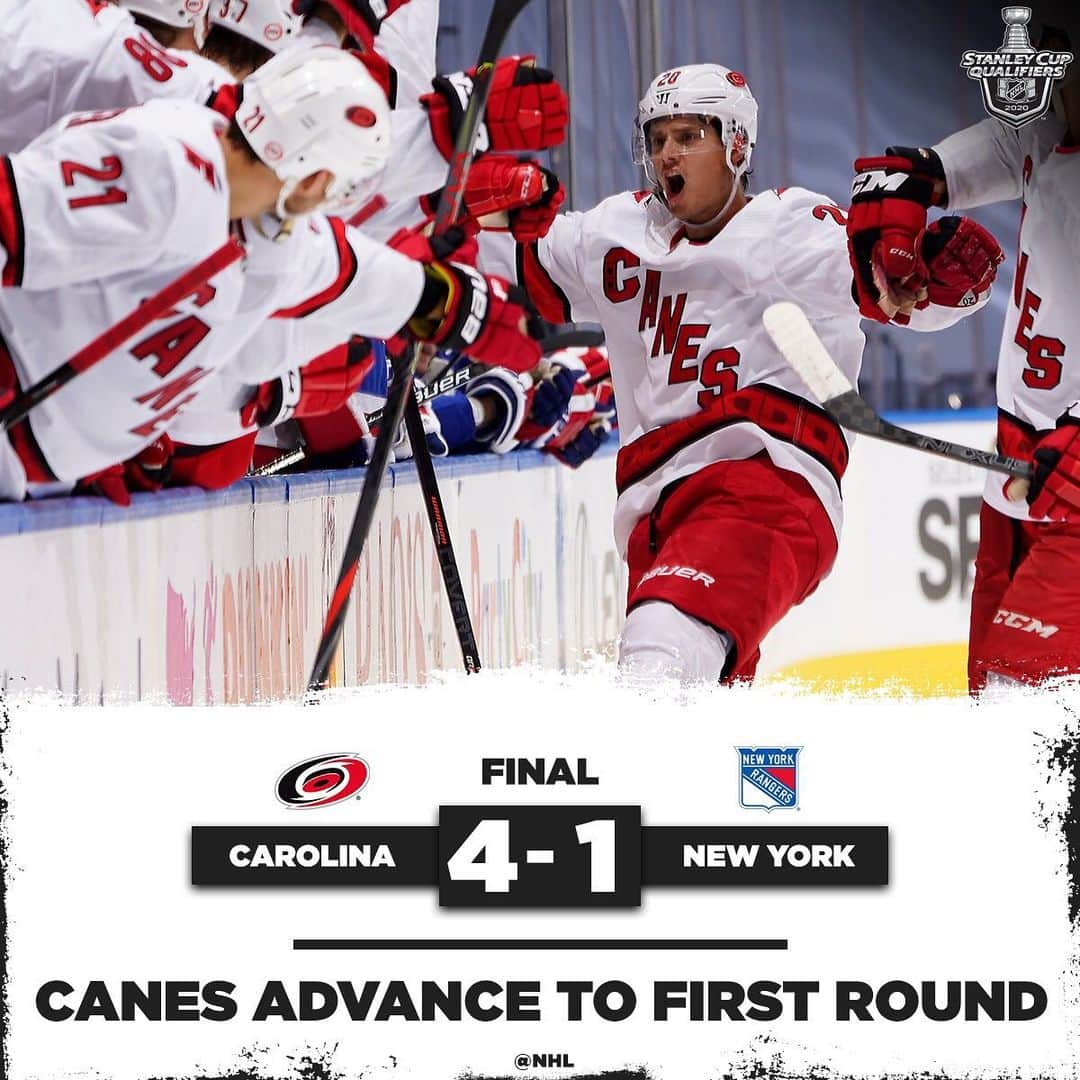 NHLさんのインスタグラム写真 - (NHLInstagram)「The @canes are the first to move on to the First Round of the #StanleyCup Playoffs! Catch up on everything from this wicked Tuesday of hockey.」8月5日 14時50分 - nhl