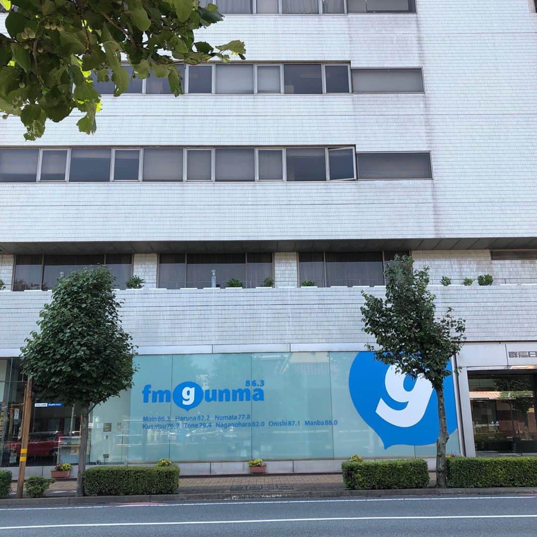 雨月衣のインスタグラム：「本日ラジオにおよばれしてきました。 FM GUNMAの「GUN☆MADONNA」(WAI WAI Groovin'の中の箱番組)の収録でした。 放送は8月12日の朝と19日の朝。 5分間ぐらいの短い番組なのでお聞き逃しなく！ 高校野球放送の関係で放送時間が変動するので、 番組HPでチェックしてみてね😉」