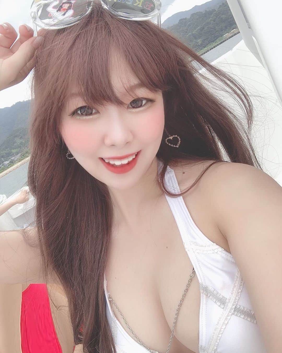 えれなさんのインスタグラム写真 - (えれなInstagram)「今日は2部までです☺️💓 ビキニで待ってます👙 . . . #バーレスク大阪  #バーレスク大阪えれな #2020夏#水着#ビキニ#アイドル#タレント#ショーガール#ダンサー#エンタメ#北新地#梅田#大阪#かわいいは作れる ...