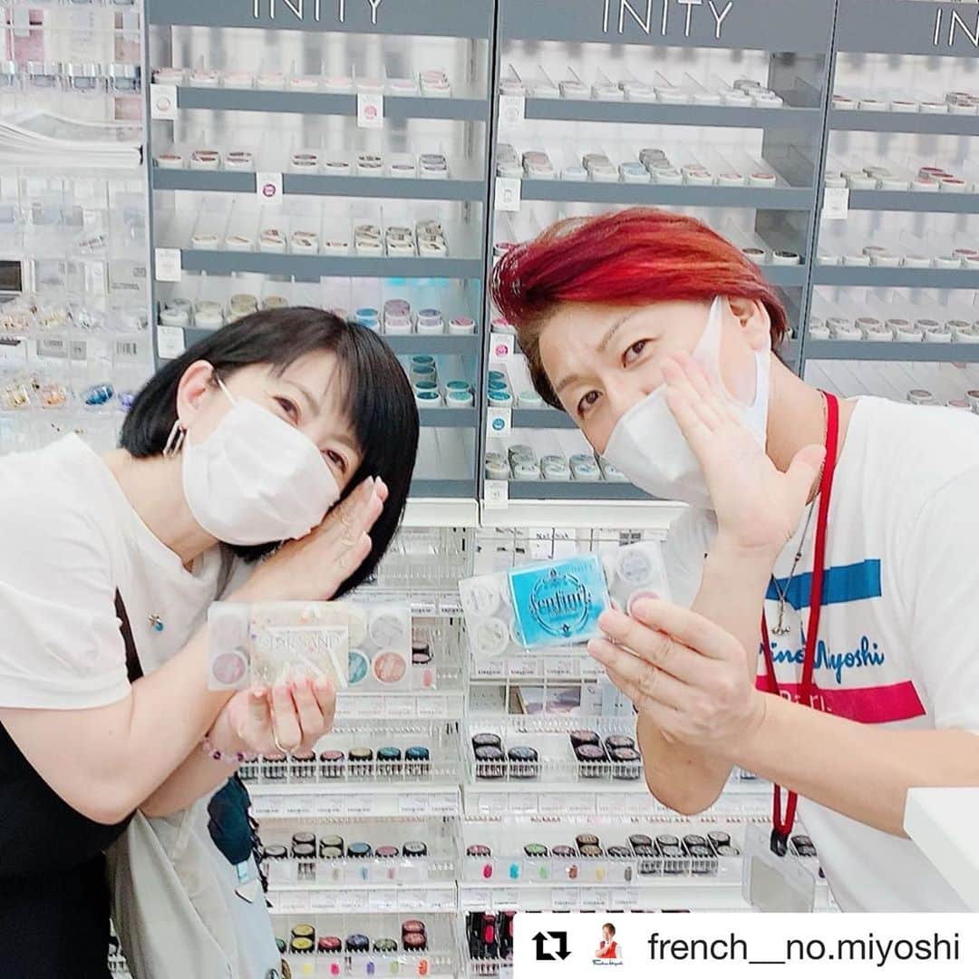 initygel_officialのインスタグラム