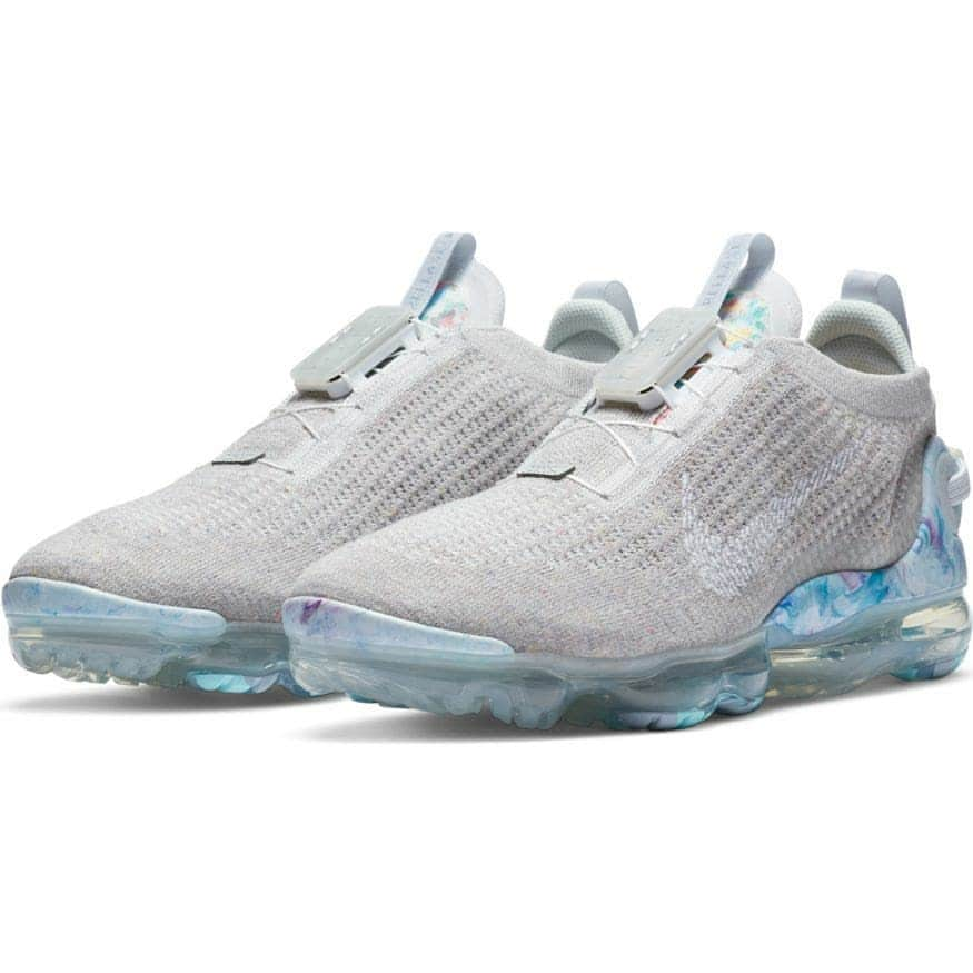 ABC-MART Grand Stageさんのインスタグラム写真 - (ABC-MART Grand StageInstagram)「. <8/6(thu) Release>  NIKE AIR VAPORMAX 2020 FK CJ6740-100/400 ￥23,000+tax  #abcmart#abcマート#ABCGS#NIKE #ナイキ#nikeairmax#airmax#vapormax#エアマックス  販売店舗 ABC-MART GRAND STAGE ONLINE STORE ABC-MART GRAND STAGE GINZA ABC-MART GRAND STAGE DIVER CITY TOKYO ABC-MART GRAND STAGE HARAJUKU ABC-MART GRAND STAGE SHIBUYA JINNAN ANNEX ABC-MART GRAND STAGE LUMINE TACHIKAWA ABC-MART GRAND STAGE LUMINE YOKOHAMA ABC-MART GRAND STAGE NAGOYA PARCO ABC-MART GRAND STAGE KYOTOSHIJO ABC-MART GRAND STAGE LINKS UMEDA ABC-MART GRAND STAGE KOBE SANNOMIYA　 ABC-MART GRAND STAGE HARBORLAND UMIE ABC-MART GRAND STAGE SAN-A NAHA MAIN PLACE ABC-MART GRAND STAGE URASOE PARCO CITY」8月5日 19時24分 - abcmart_grandstage