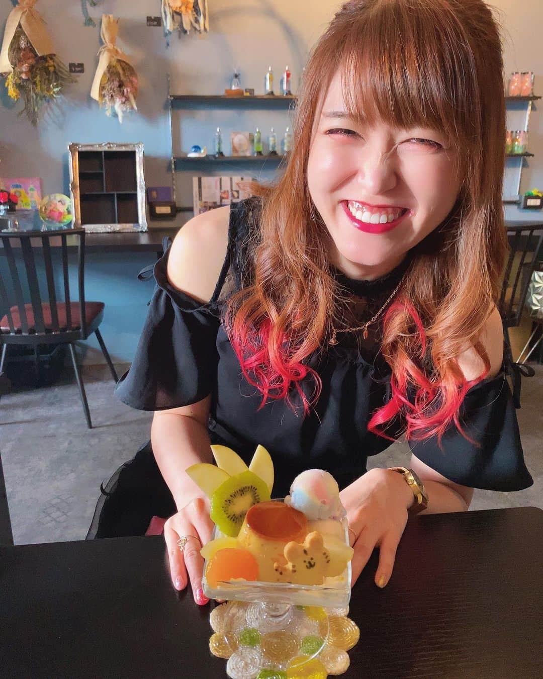 入江綾乃さんのインスタグラム写真 - (入江綾乃Instagram)「. . . . トラジャweekで幸せ❣️ . . . #TravisJapan #花と寅 #parfait #パフェ #声優 #俳優 #アクトレスガールズ #カメラ #撮影モデル #被写体 #ファインダー越しの私の世界 #ファッション #お洒落さんと繋がりたい #写真撮ってる人と繋がりたい #love #instagood #photooftheday #fashion #beauty #happy #cute #selfie #follow #camera #photography #photo #prowrestling #instalike」8月5日 20時01分 - __irieayano.com__