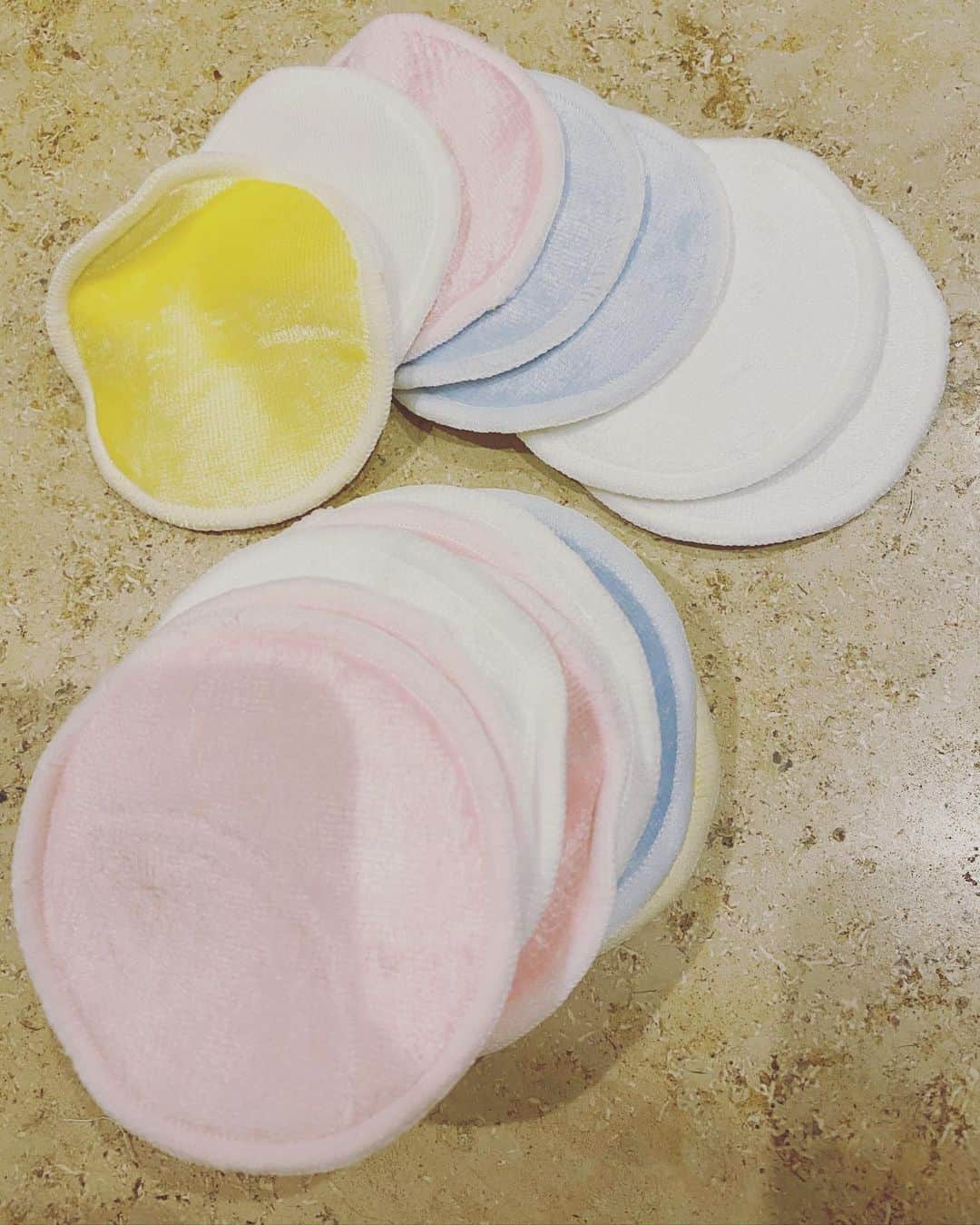 橋本麗香のインスタグラム：「コットン😍💕 何回も洗えて使える 🌏♻️ #earthfriendly」