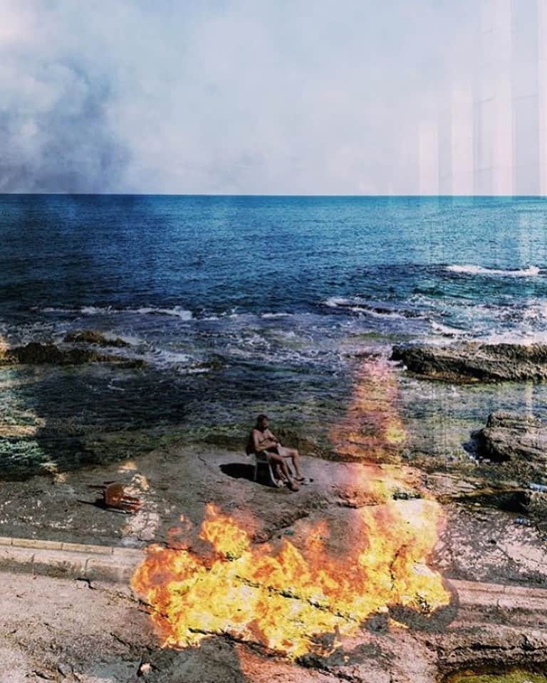 カリーヌ・ヴァナッスさんのインスタグラム写真 - (カリーヌ・ヴァナッスInstagram)「🇱🇧 by Lebanese artist @mariakassab_art : « Beirut, I left you broken and now you are devastated... »  Les fondations de nos vies et de nos repères sont chamboulées, le réflexe est bien présent d’avoir le nez collé sur ce que l’on tente de remettre en place, ici, chacun dans nos vies, en ayant l’impression parfois de tout retenir avec des bouts de ficelles... mais l’ampleur que ça prend pour certains en ce moment est exponentielle. J’ai appris trop tard hier ce qu’il se passait au Liban. Signe que j’étais loin des réseaux sociaux, oui, mais signe aussi que j’etais trop éloignée des nouvelles venant de plus loin. 🙏🏼」8月5日 20時49分 - karinevanasse