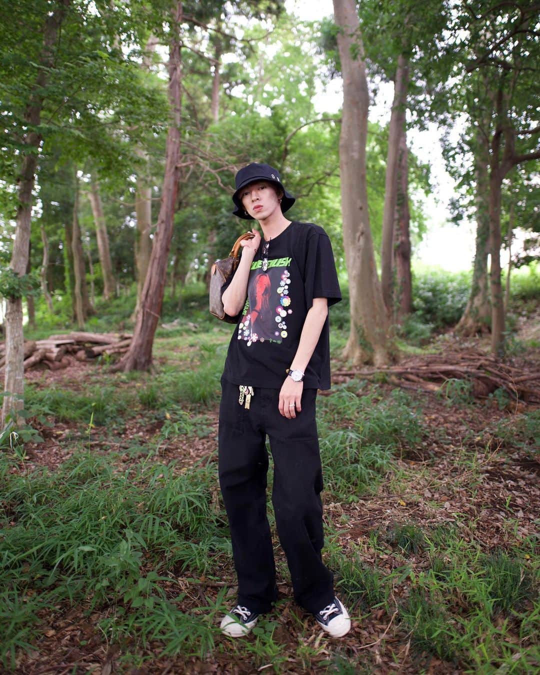 Uさんのインスタグラム写真 - (UInstagram)「💚🌳🖤 in the forest  #ü_fashion#✌︎ #ootd」8月5日 21時44分 - u_antime_