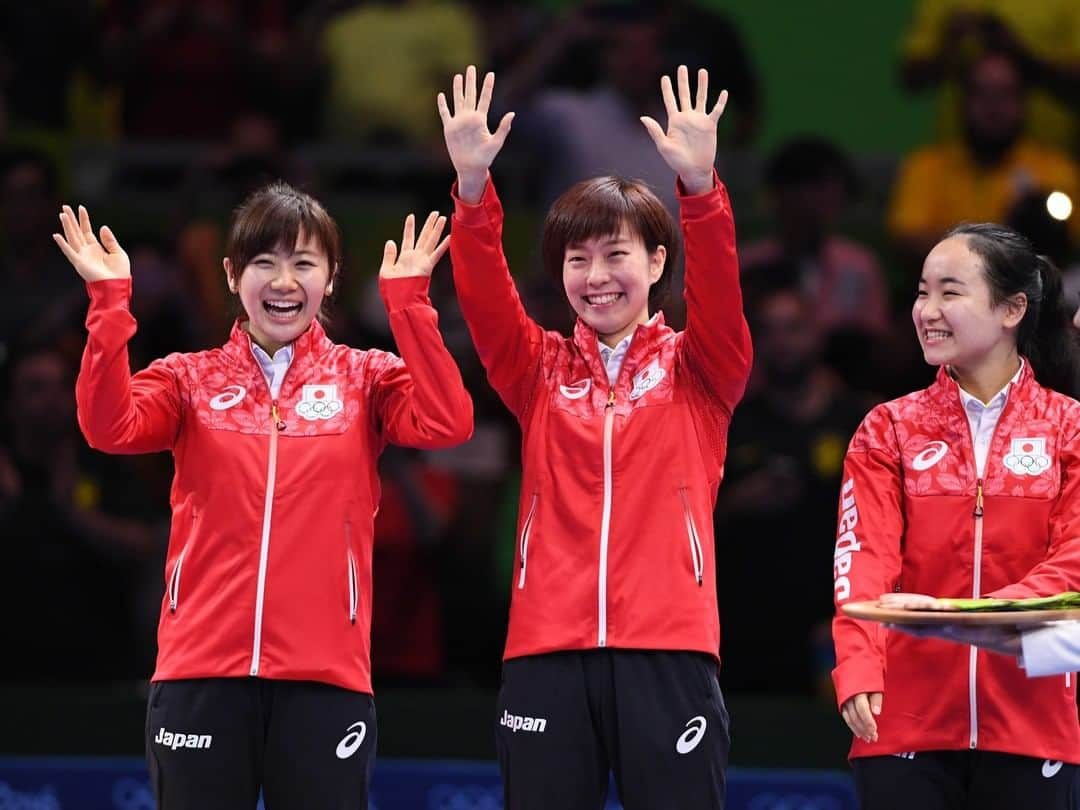 ITTF Worldさんのインスタグラム写真 - (ITTF WorldInstagram)「1️⃣ year to go until the next #TableTennis Women's Team Final!   🥇❓ 🥈❓ 🥉❓  We know how #Rio2016 went, so now send us your predictions for #Tokyo2020Plus1 👇」8月5日 22時00分 - wtt