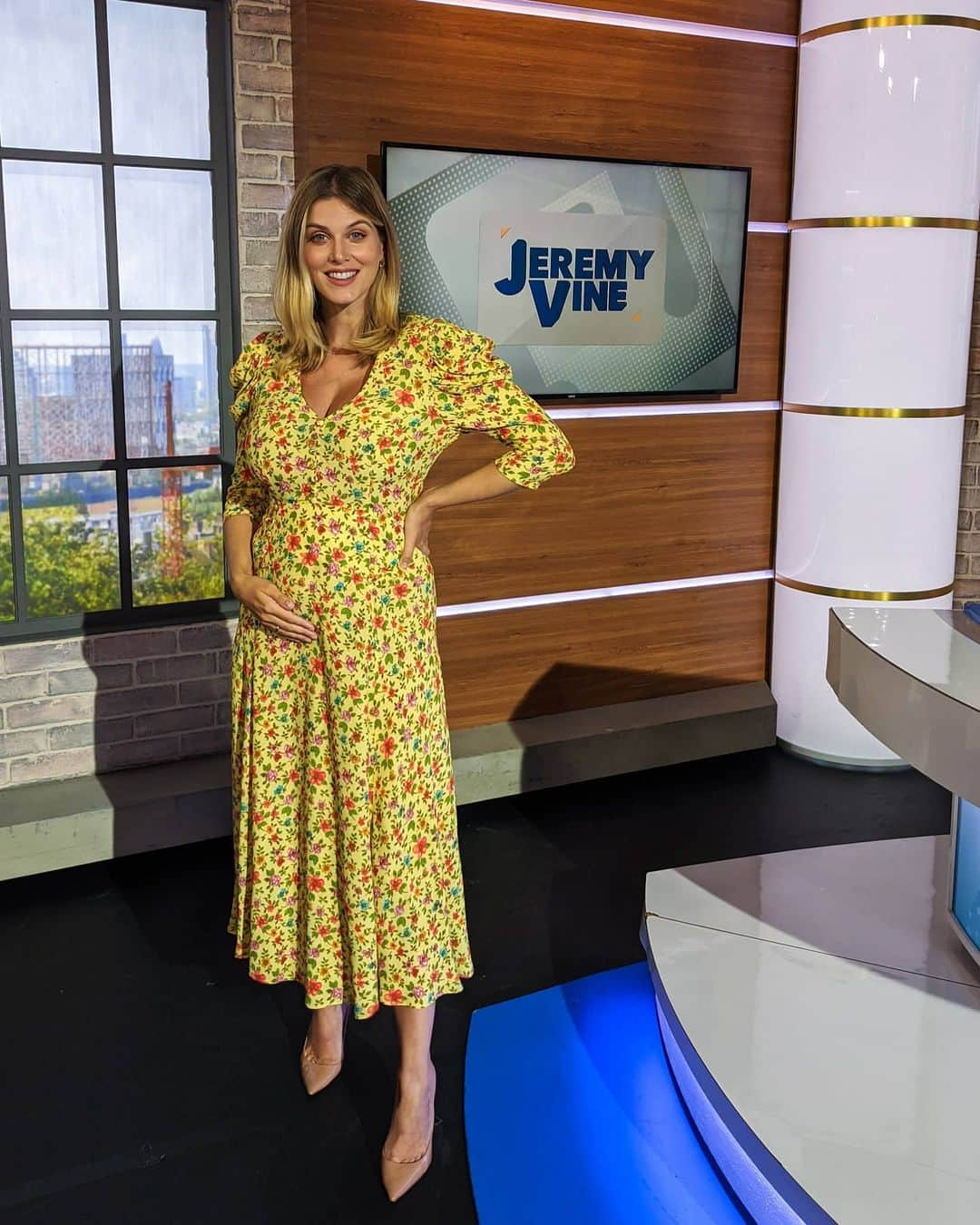 Ashley Jamesさんのインスタグラム写真 - (Ashley JamesInstagram)「I absolutely LOVED being back in the actual studio for @jeremyvineon5 today, first time not on zoom since lockdown began. 💛 There was a great panel and great topics, and I'm happy I got to have my stay on topics I feel passionate about. For those who missed it we were discussing the fact that a church is selling it's church pews in order to make more space in the aisle to make it more accessible to people with disabilities and for bigger people as well as the fact it means that they'll be able to clear space to use the church for other things in the week. Of course a bunch of people have suddenly become passionate about church pews and have started a protest against their removal and are letting their fatphobic views come out in defence of some pews ("why should things have to change to accommodate lazy obsese people etc") so I'm glad I was there to speak up! Why do people care so much about things that don't effect them? There's so much fatphobia in society and I wish people would be less judgemental and mind their own business. As a skinny person, no one ever questions my health or my diet, when it has been terrible in the past. Just a reminder that eating disorders are a huge problem and also cost the NHS money, and not everyone who is bigger than you is lazy. If we all ate the same amount of food and exercised the same amount we'd still all be different sizes ✌🏻also, to those who argue pews are our heritage... So were outdoor toilets and we don't need to use them anymore either! 😉 Anyway I loved being back in the studio, and am very grateful to @aoifeodohertystylist @ghostfashion for this beautiful yellow dress. 💛✌🏻」8月5日 22時12分 - ashleylouisejames