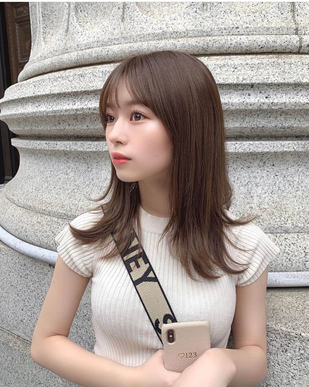 美女JAPANのインスタグラム：「どうも美女JAPANです！✨ ＊ ＊ 今回ご紹介するのはこの方‼️ ＊ ＊ 石崎日梨さん！@ishizaki_hina0123 ＊ ＊ とっても綺麗🙈💕 こんな綺麗な人に英語教えてもらいたい！！💕 ＊ ＊ 石崎日梨さんのアカウントには他にも素敵な投稿がたくさんあります！✨ ＊ ＊ 皆さんも是非チェックしてみてね🧸 ＊ ＊ 明日の投稿もお楽しみに！！ ＊ ＊  #色気 #可愛い #綺麗 #かわいい #写真集 #モデル #美肌 #笑顔 #スタイル抜群 #可愛い #可愛すぎ #会いたい #天使 #美女 #美人 #美しい #清楚 #スタイル #色白 #スタイル抜群 #美脚 #素敵 #カワイイ #応援」