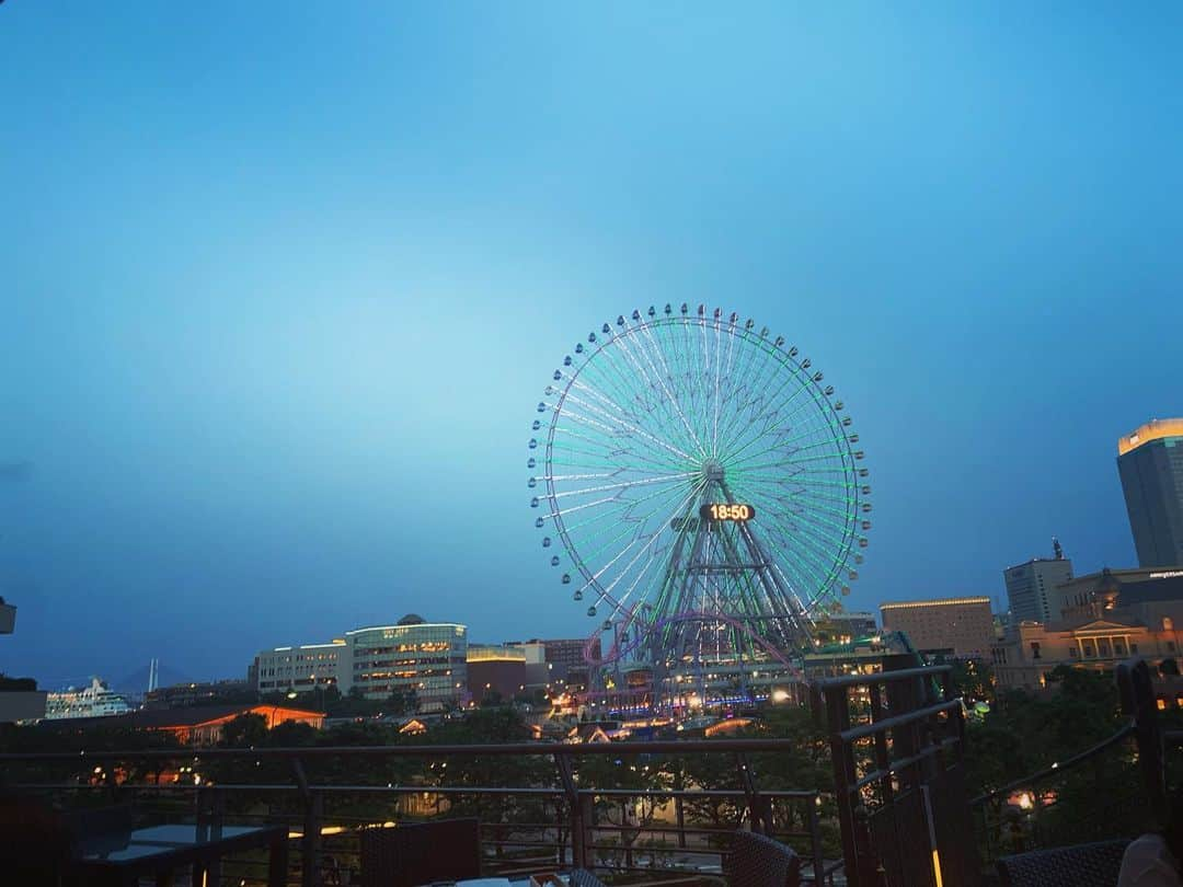 滝瀬世莉のインスタグラム：「🎡🥂💕」