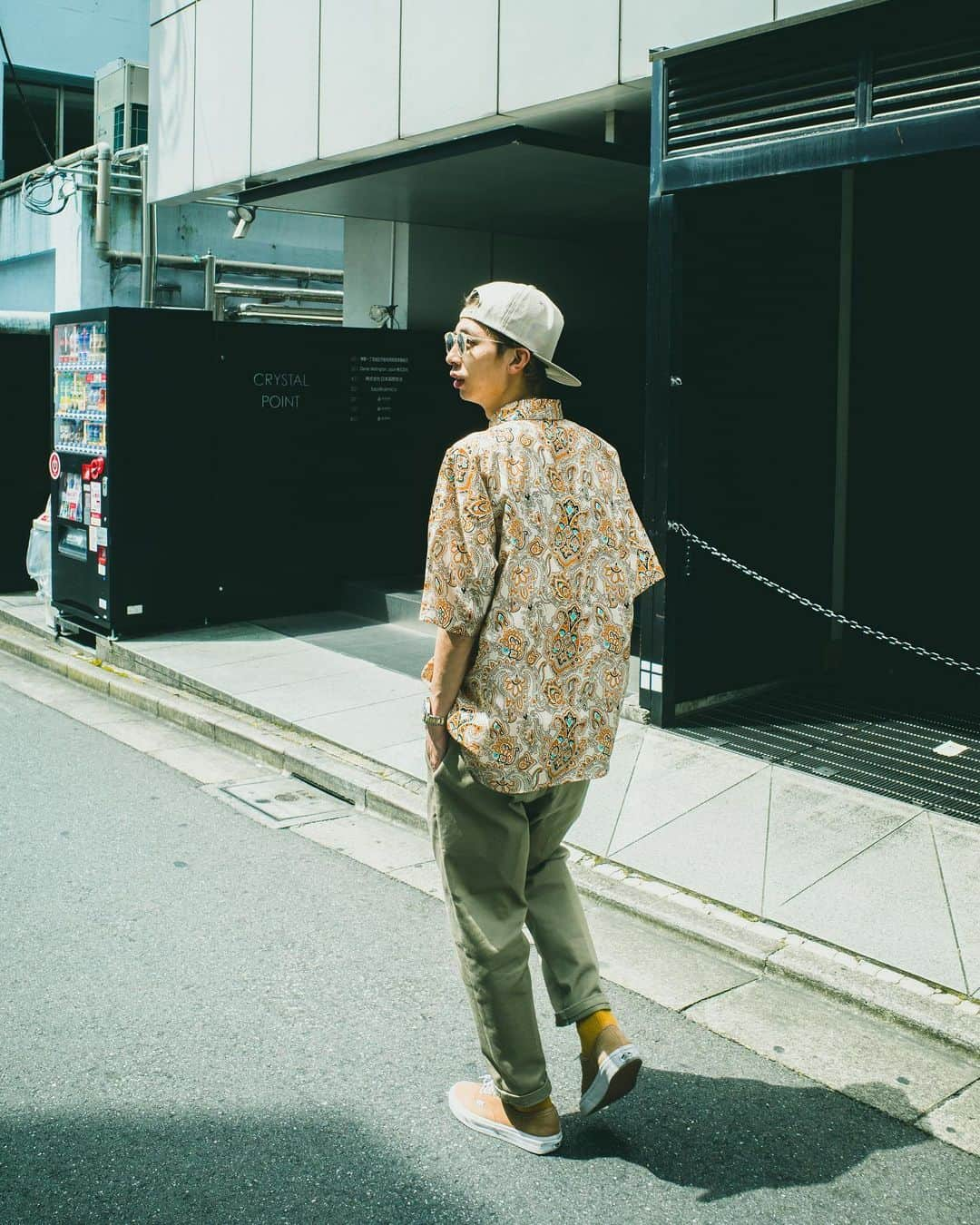 雄三 雨宮さんのインスタグラム写真 - (雄三 雨宮Instagram)「beige  style🌴  キャップ　#standardcalifornia  シャツ　#tenderloin  パンツ　#dickies  スニーカー　#vans   #oceantokyo #oceantokyoOVER #メンズヘア #メンズファッション #メンズパーマ #メンズ髪型 #メンズヘアカタログ #メンズモデル #雨宮雄三#雨スタ」8月6日 11時00分 - amezooon